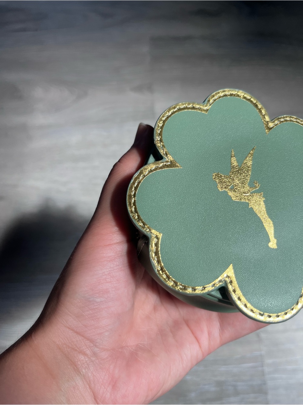 Loungefly Tinker Bell Green Floral Keychain Coin Pouch with Gold Trim - Picture 8 of 8